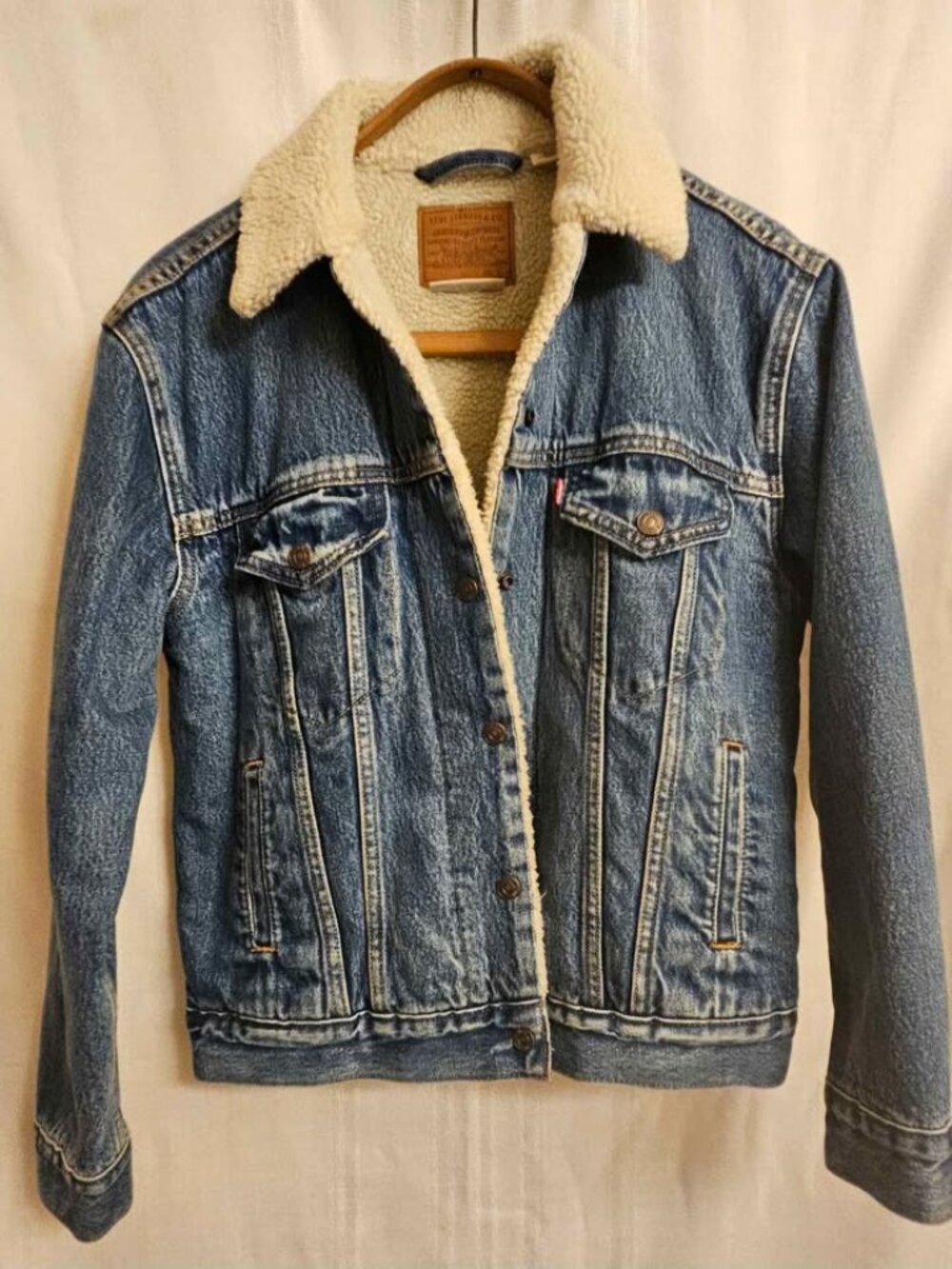 Levi's Premium Sherpa Trucker Jacket Size S